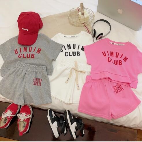 子供服　キッズ　トップス＋ショートパンツ　セットアップ　2色　90-150CM